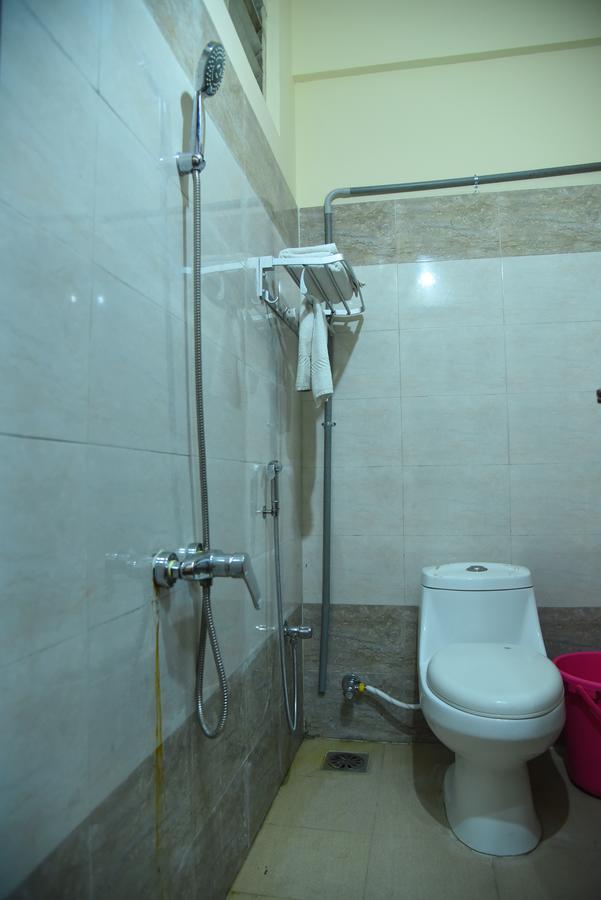 King Park Hotel Pondicherry Exterior photo